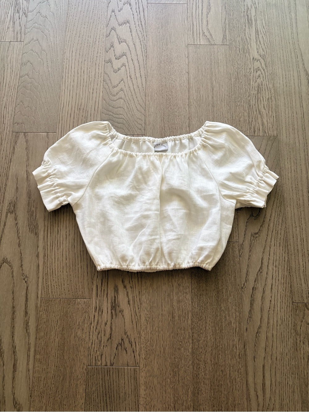 Nicole Purdy Puff-Sleeve Cropped Top